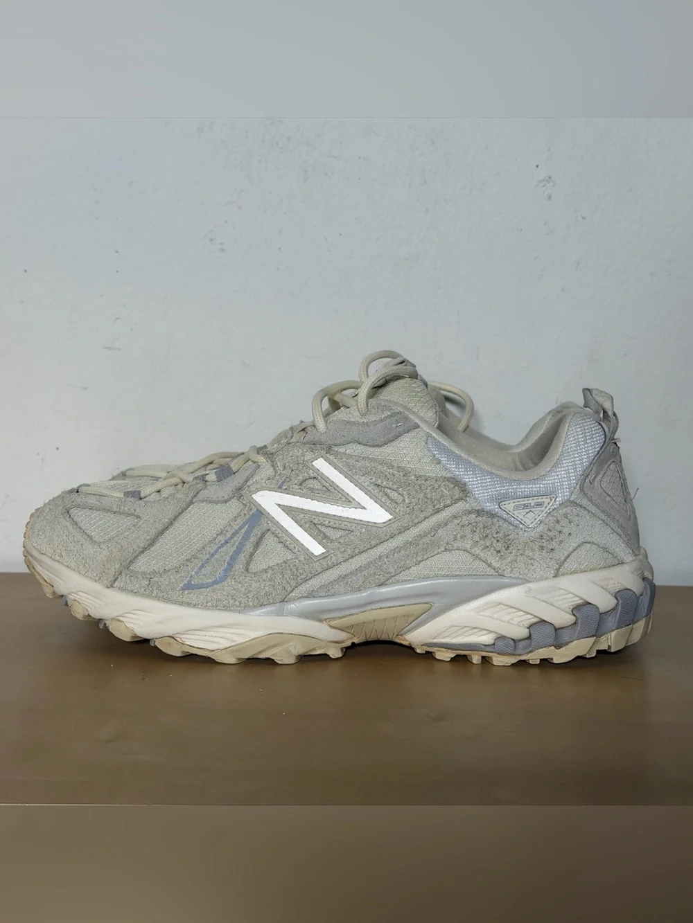 New Balance 610 Angora Turtledove Ivory Athletic Sneakers ML610TF Men’s Size 11
